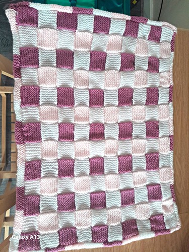 Gestrickte karo krippendecke - karo,